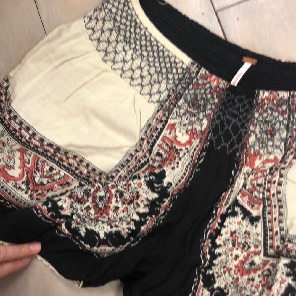 COPY - Free People boho comfy shorts, size M - Picture 2 of 8